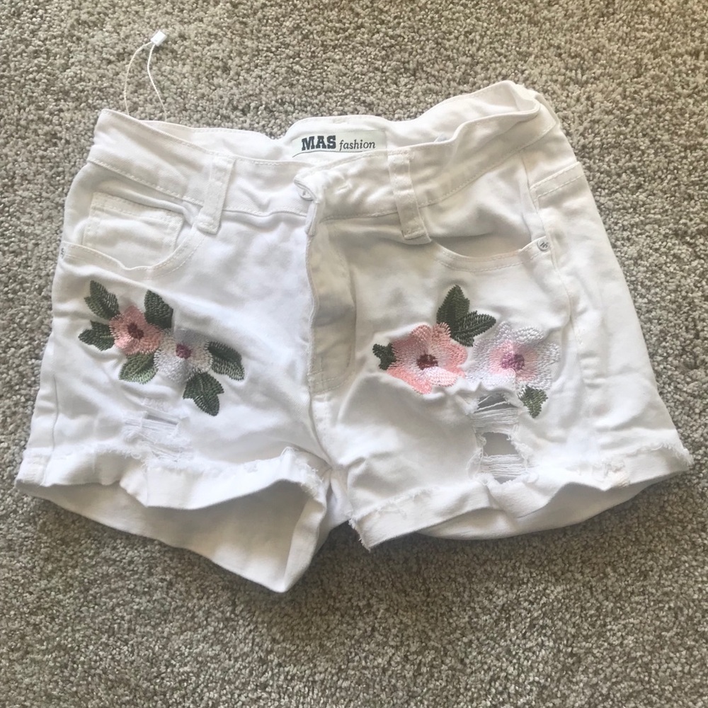 White floral shorts